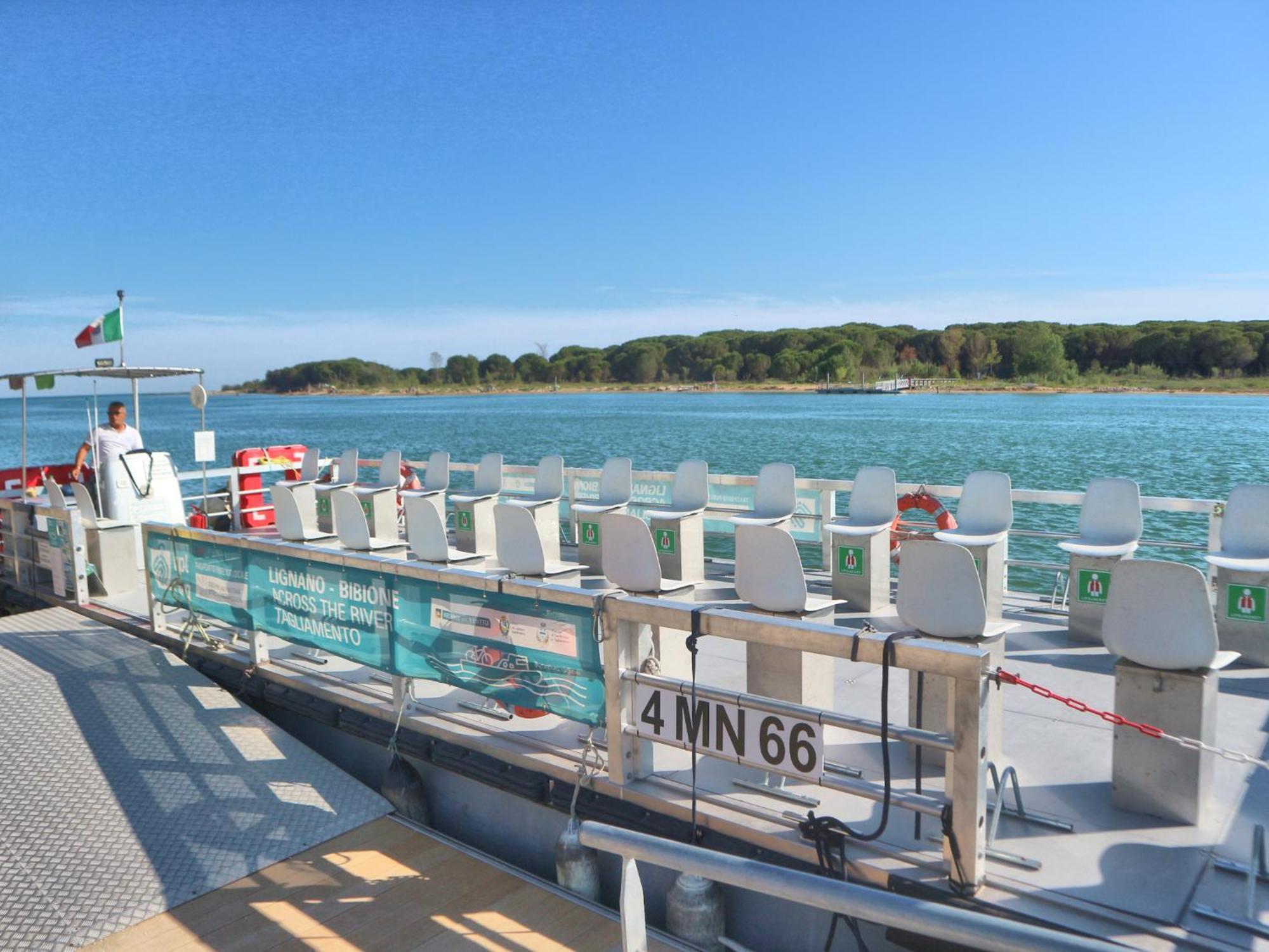 Michelangelo Beach Lignano Sabbiadoro Dış mekan fotoğraf